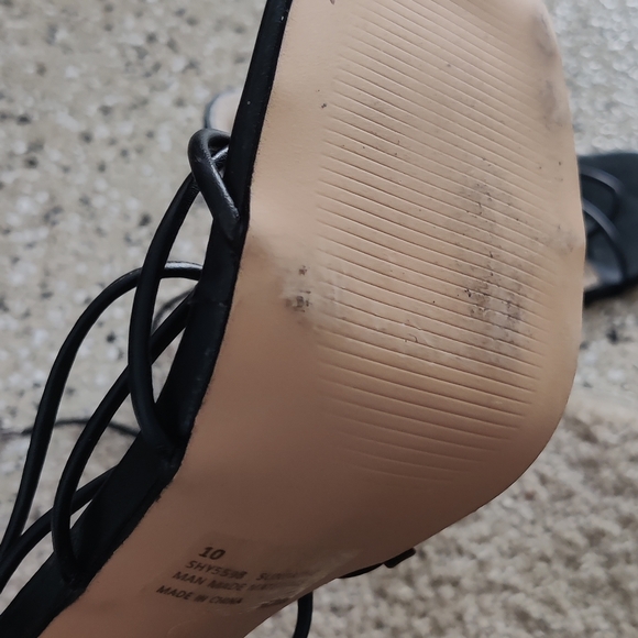 Lemonade LACE up Black Heels - Picture 4 of 5